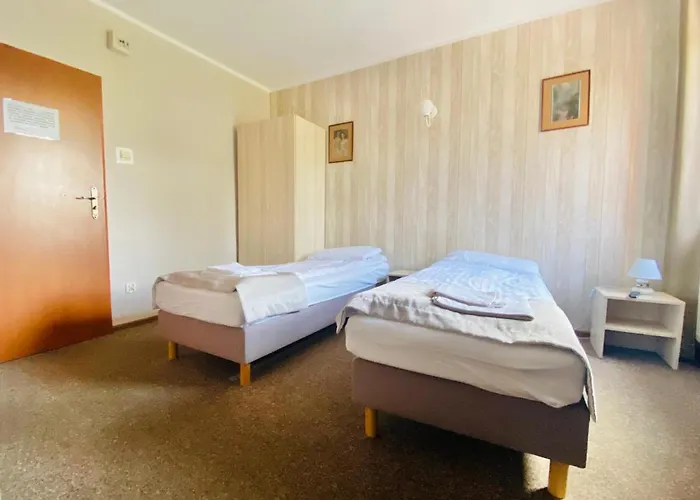 Otel Jonatan Czernin